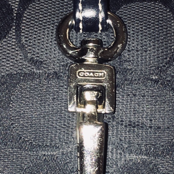 Gifting - Picture 5 of 14